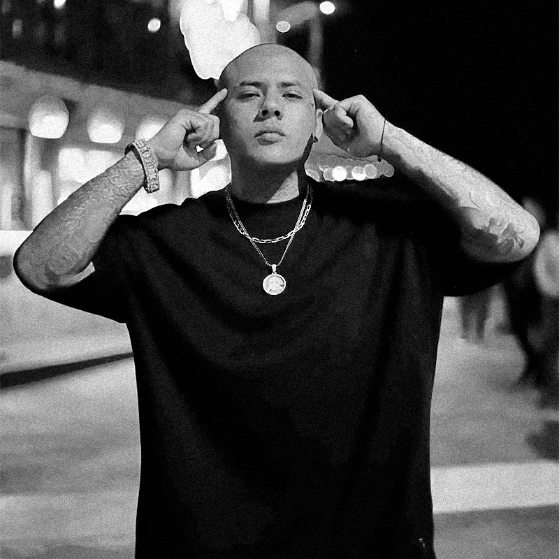 home pics 800x800 (4)